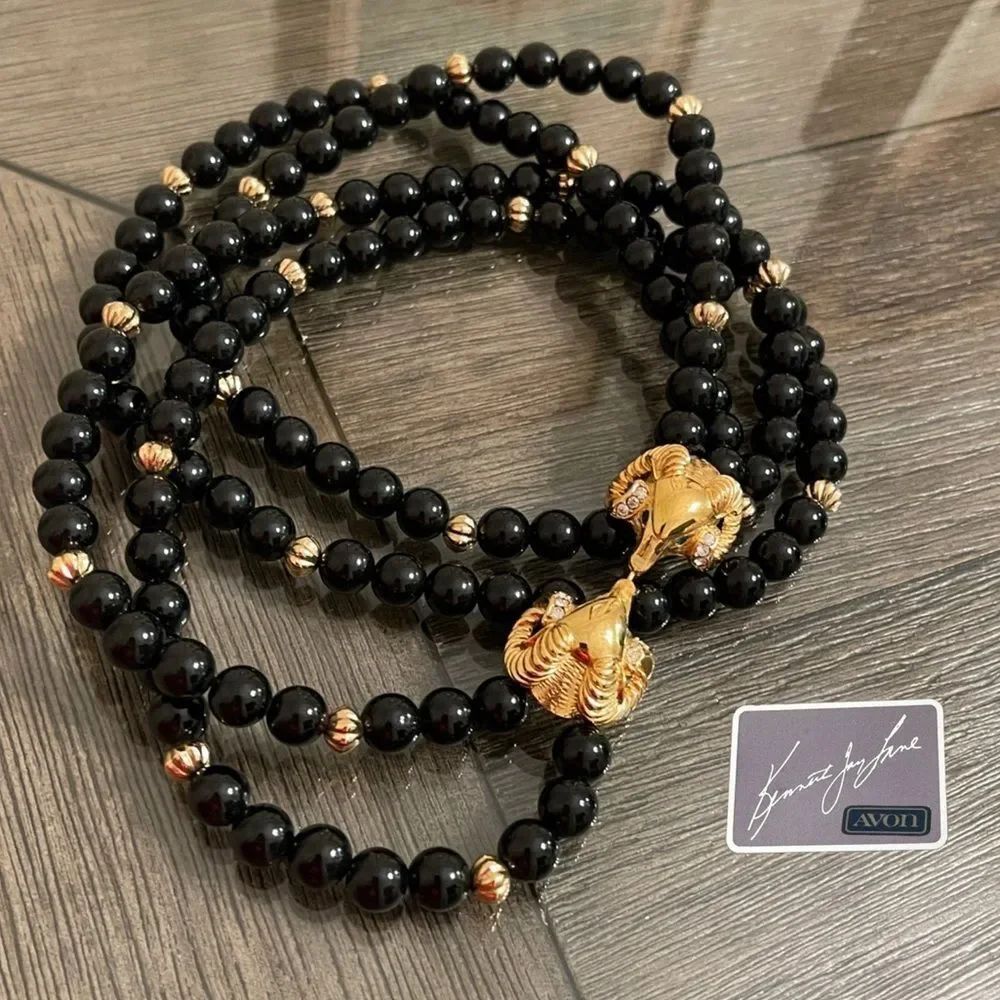 Vintage 1980’s Avon Kennth Jay Lane Rams Head Beaded Necklace